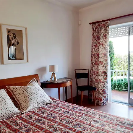 Az Beach House וילה
